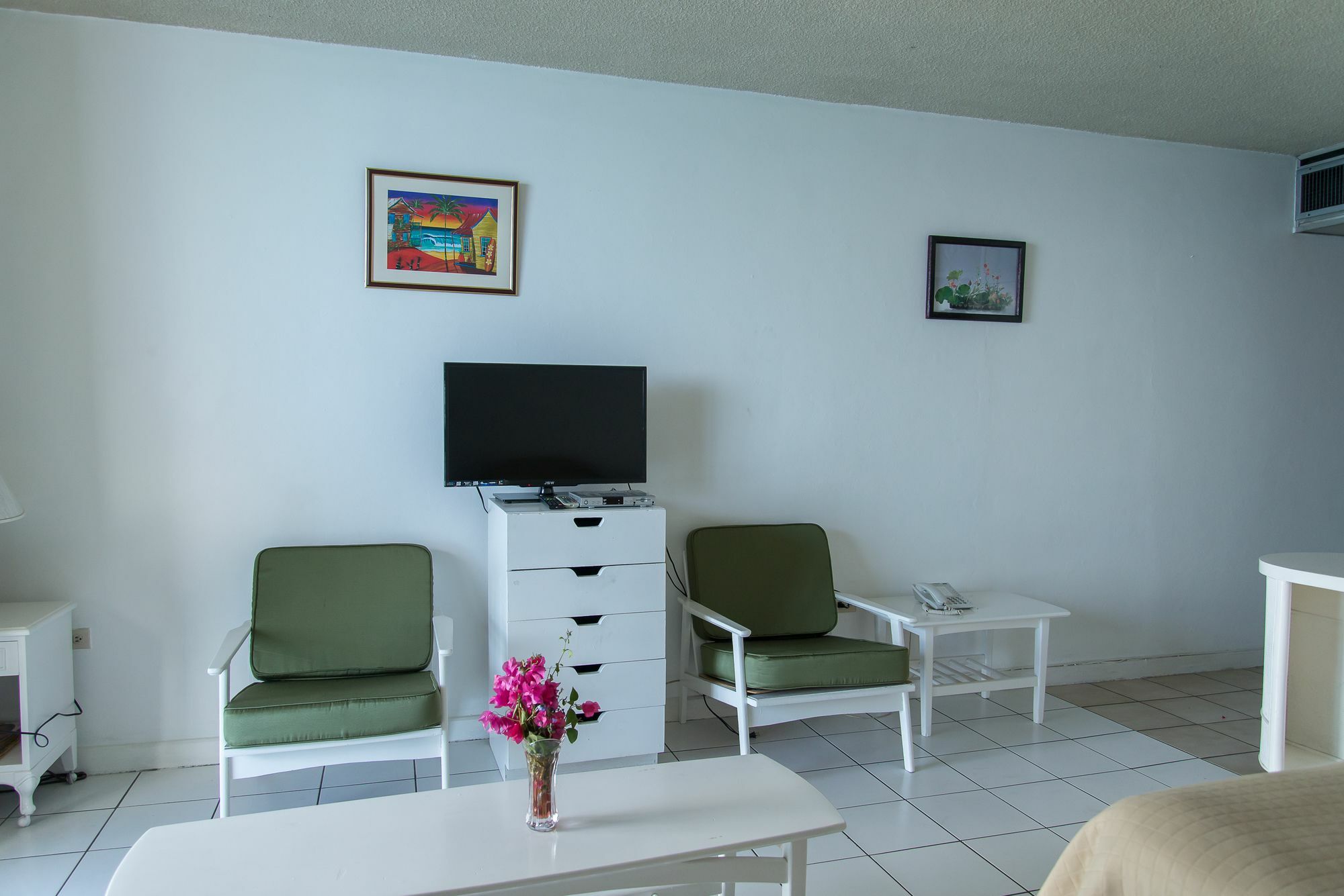 Montego Bay Club Apartments Eksteriør billede
