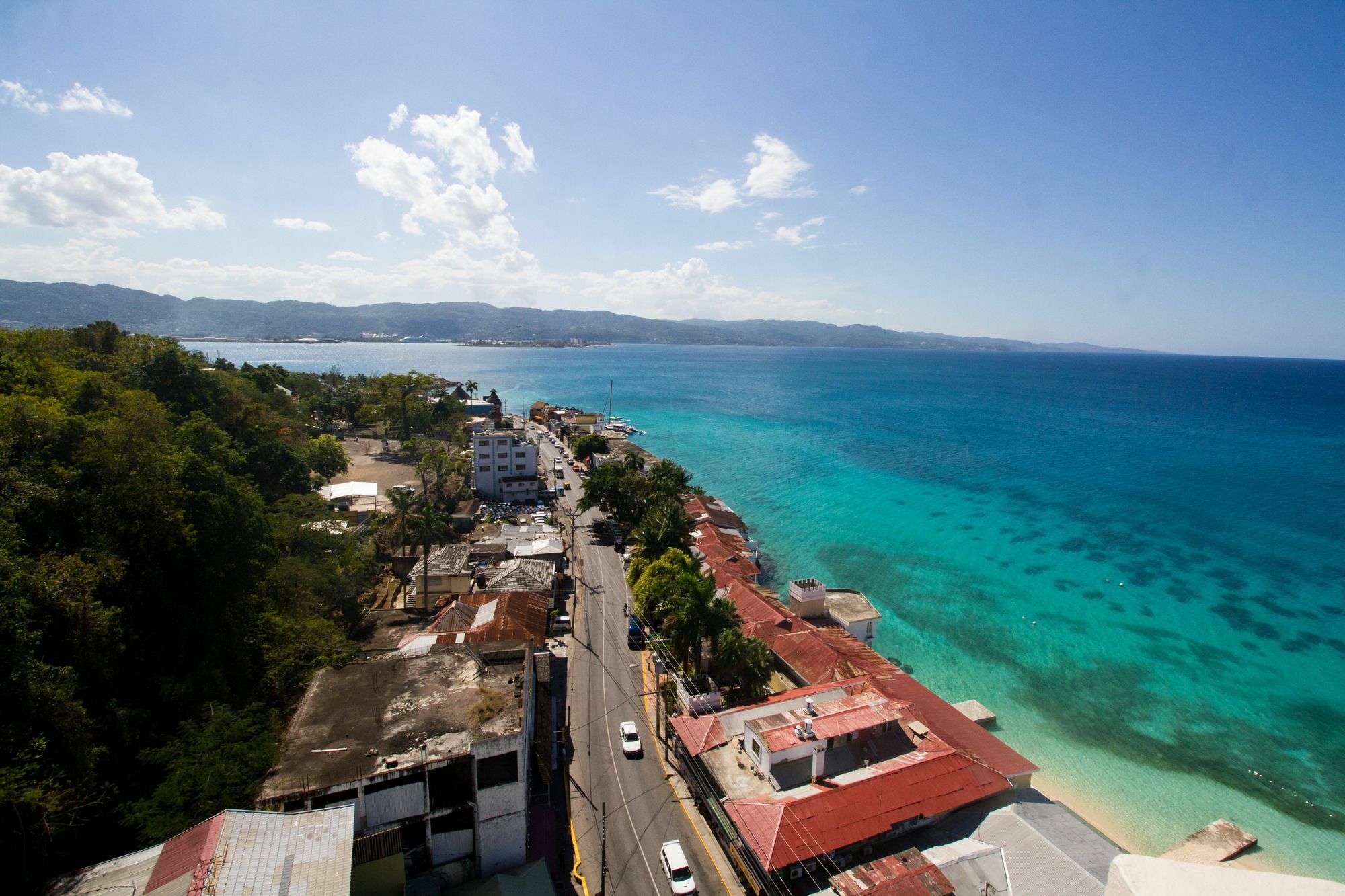 Montego Bay Club Apartments Eksteriør billede